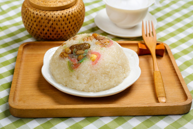 中国传统美食糯米八宝饭