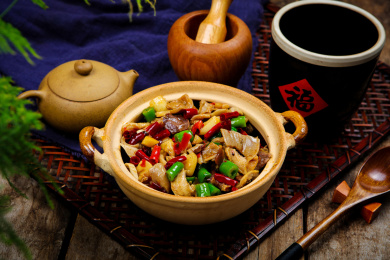 中餐美食小吃辣椒爆炒牛杂