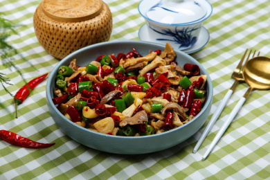 中餐美食小吃辣椒爆炒牛杂