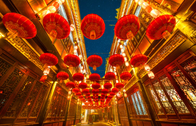 中国新年四川成都锦里古街夜景红灯笼