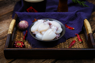 海鲜美味食材小墨鱼仔