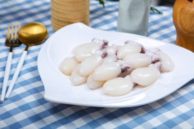 海鲜美味食材小墨鱼