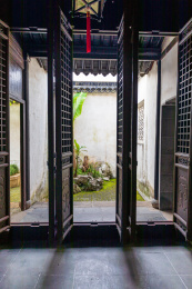 中国江苏苏州园林艺圃风光