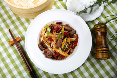 香辣美味的下酒菜炒腰花