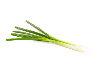 白底上放着小葱