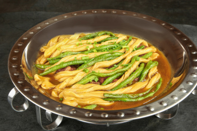 中餐美食-东北菜-排骨豆角焖卷子