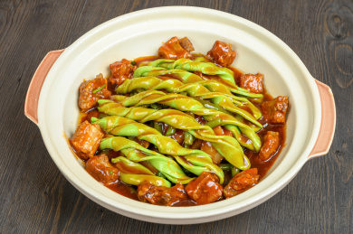 中餐美食-东北菜-排骨豆角焖卷子
