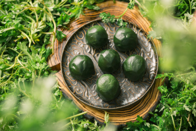 亚洲东方中国清明小吃艾草青团子