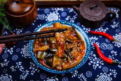 美食家常菜鱼香茄子