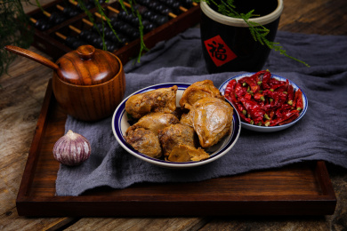 美味特色菜油面筋包肉