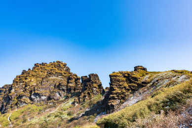 冬季晴天下的贵州铜仁梵净山