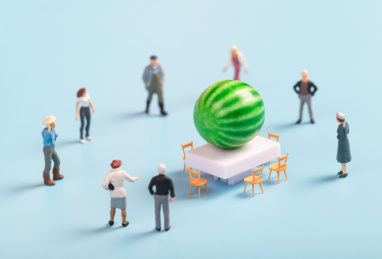 网络用语等待吃瓜的人群