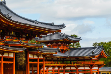 亚洲日本宇治平等院凤凰堂屋檐冬季局部