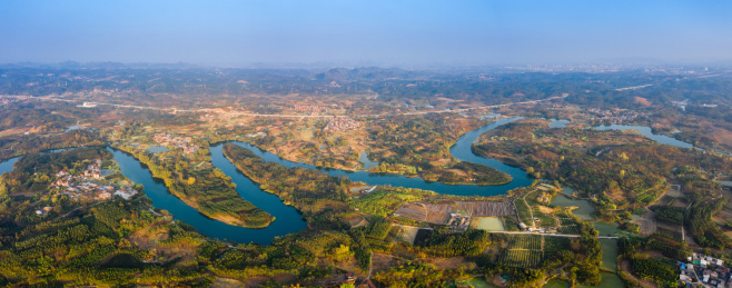 广西南宁蜿蜒流淌的武鸣河