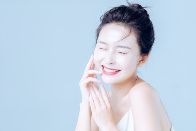 东方年轻女性美容肖像