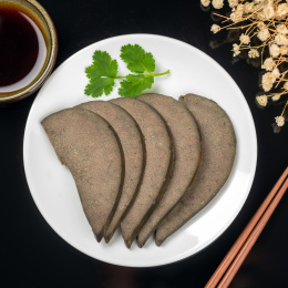 酱羊肝特写