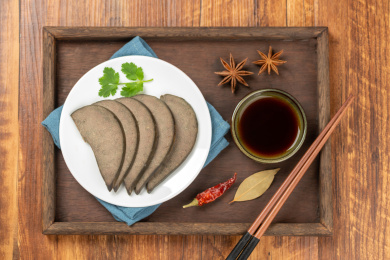 酱羊肝特写