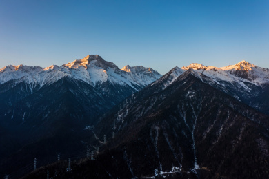 中国四川阿坝三奥雪山风光