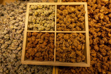 重庆市磁器口古镇小吃：怪味胡豆