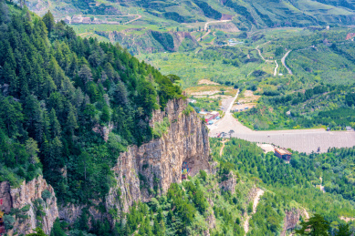 中国山西大同北岳恒山姑嫂崖