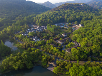 杭州西湖三台山