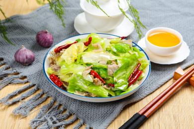 菜肴美食油炸炒莲白