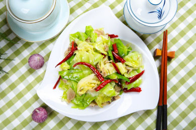 菜肴美食油炸炒莲白