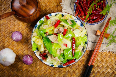 菜肴美食油炸炒莲白
