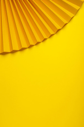黄色纸扇时尚海报背景    