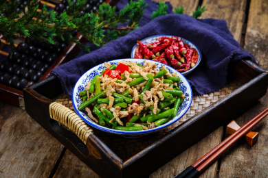 家常菜美食豇豆炒肉丝