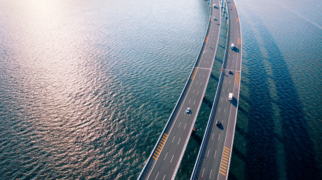 晴天中国山东青岛跨海大桥
