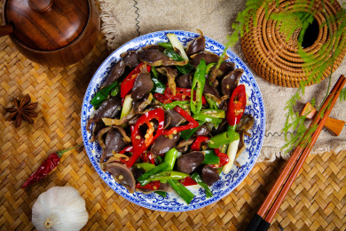 中餐特色美食爆炒鸡胗