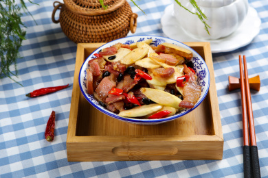 菜肴美食小炒腊肉茭瓜