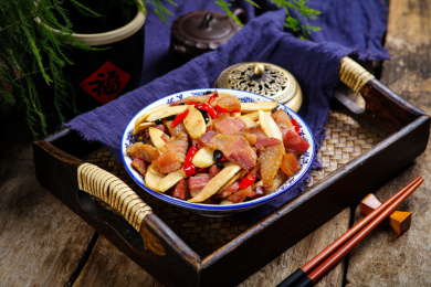 菜肴美食小炒腊肉茭瓜