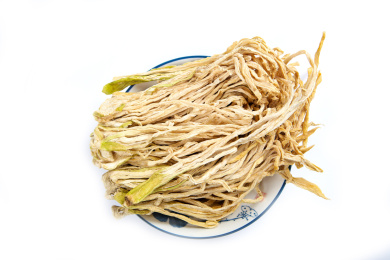 特色农家美食晾晒萝卜条