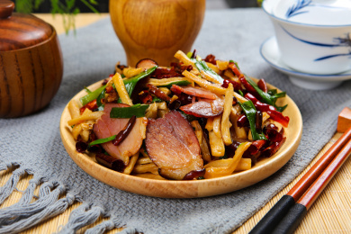 家常菜小炒萝卜干腊肉