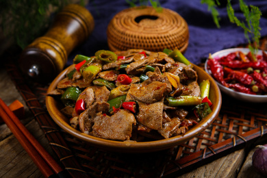 美味特色菜爆炒猪肝