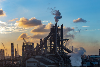 钢铁厂炼铁高炉