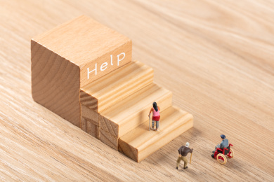 微缩创意台阶原木色阶梯关爱帮助残障人士