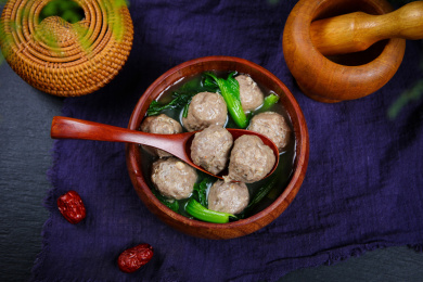 美食家常菜青菜牛丸汤