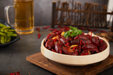 宵夜烧烤小龙虾