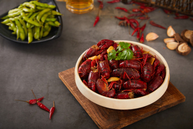 宵夜烧烤小龙虾