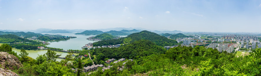 浙江宁波东钱湖镇全景图