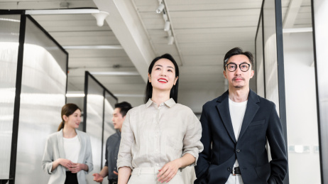 办公室商务东方人像