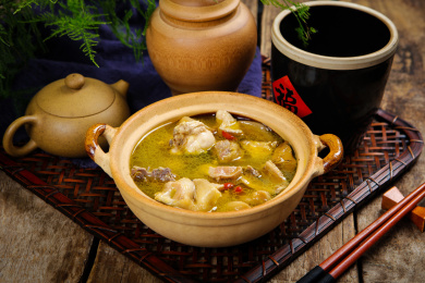 养生靓汤猴头菇炖土鸡