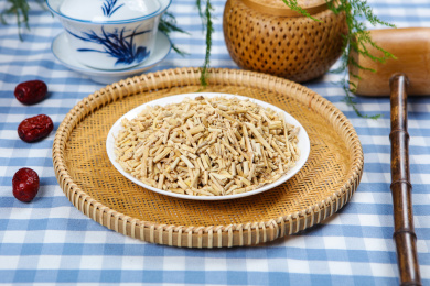 清热中医药材白茅根