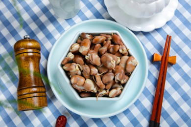 端午节传统美食小吃煮发芽蚕豆