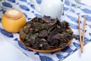 中医药材桂荏白苏