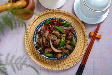 特色美食菜肴小炒生蚝干