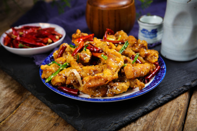 中餐美食小吃油炸小酥肉炸里脊